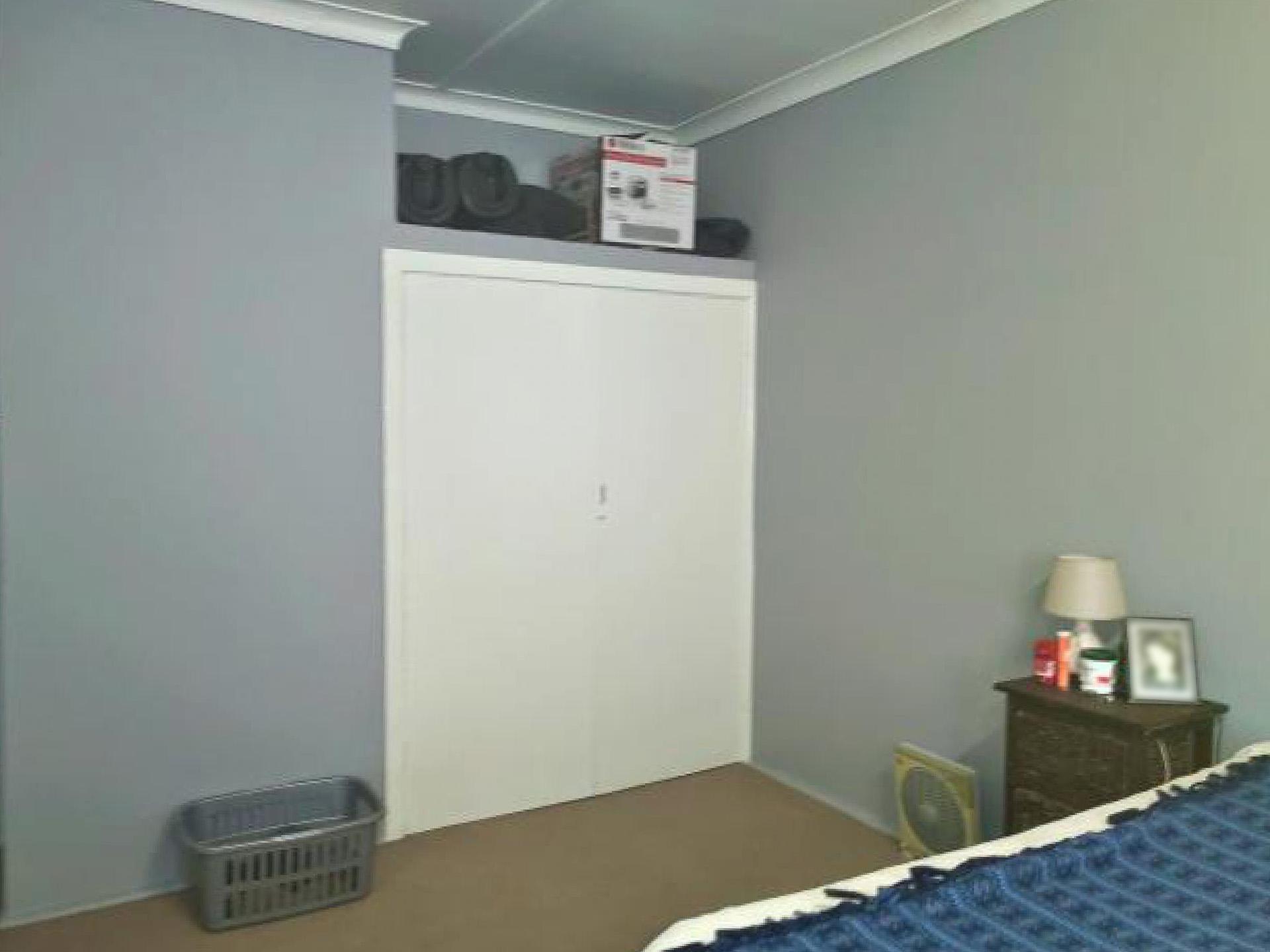 Bed Room 2 of property in Lambton