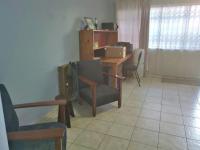 Lounges of property in Lambton