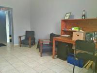 Lounges of property in Lambton