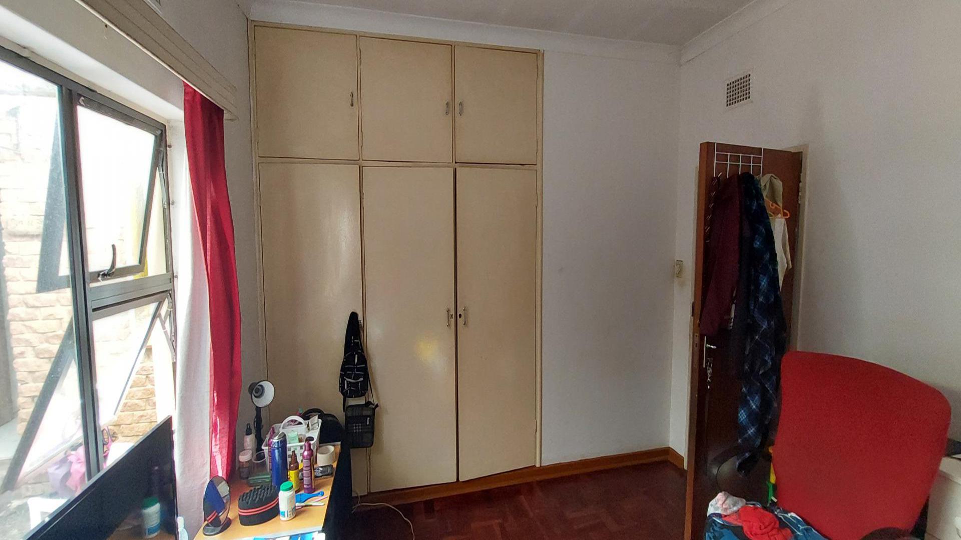 Bed Room 4 of property in Rietfontein