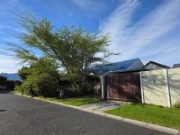 Front View of property in Strand