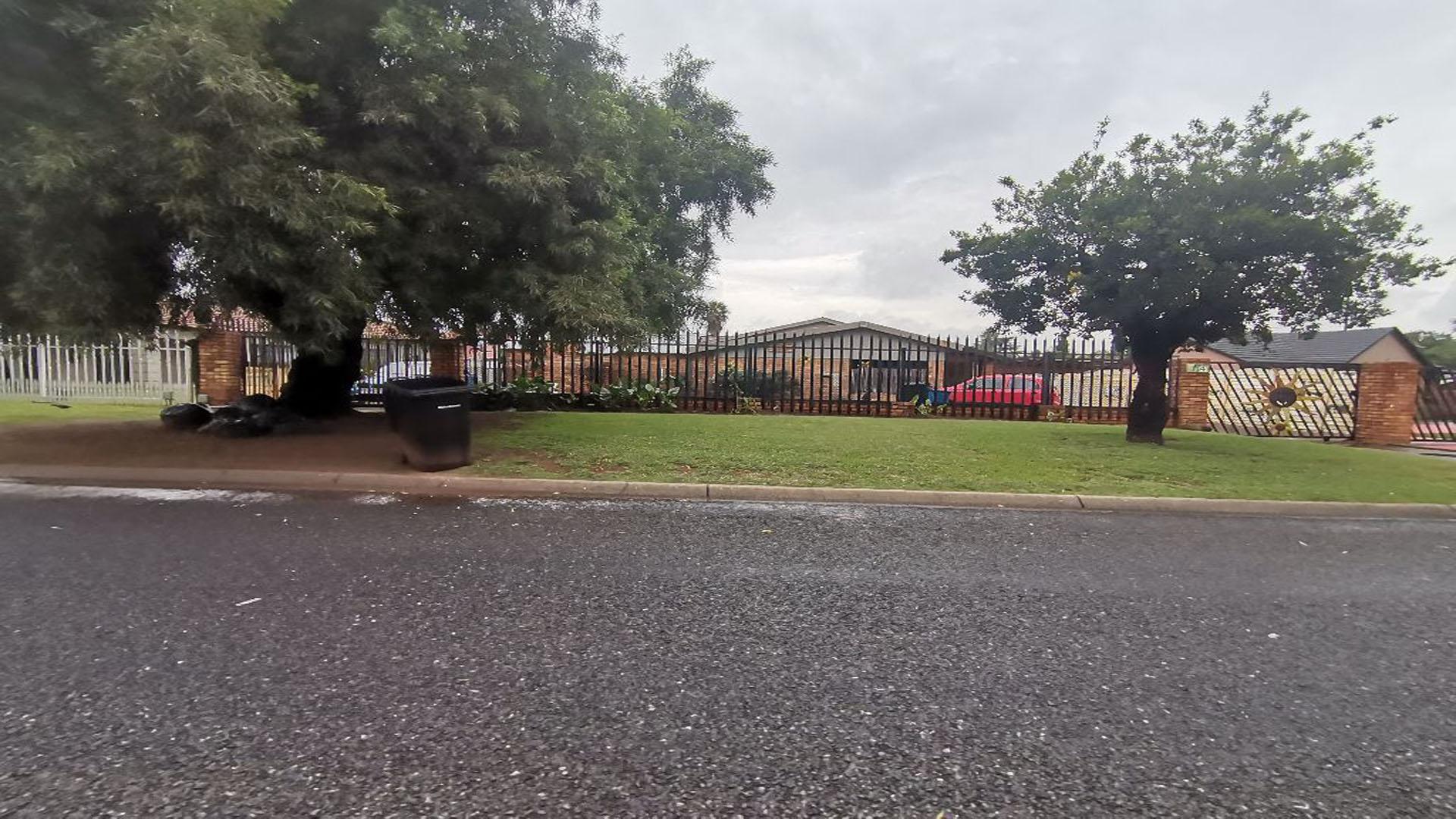 Front View of property in Boksburg