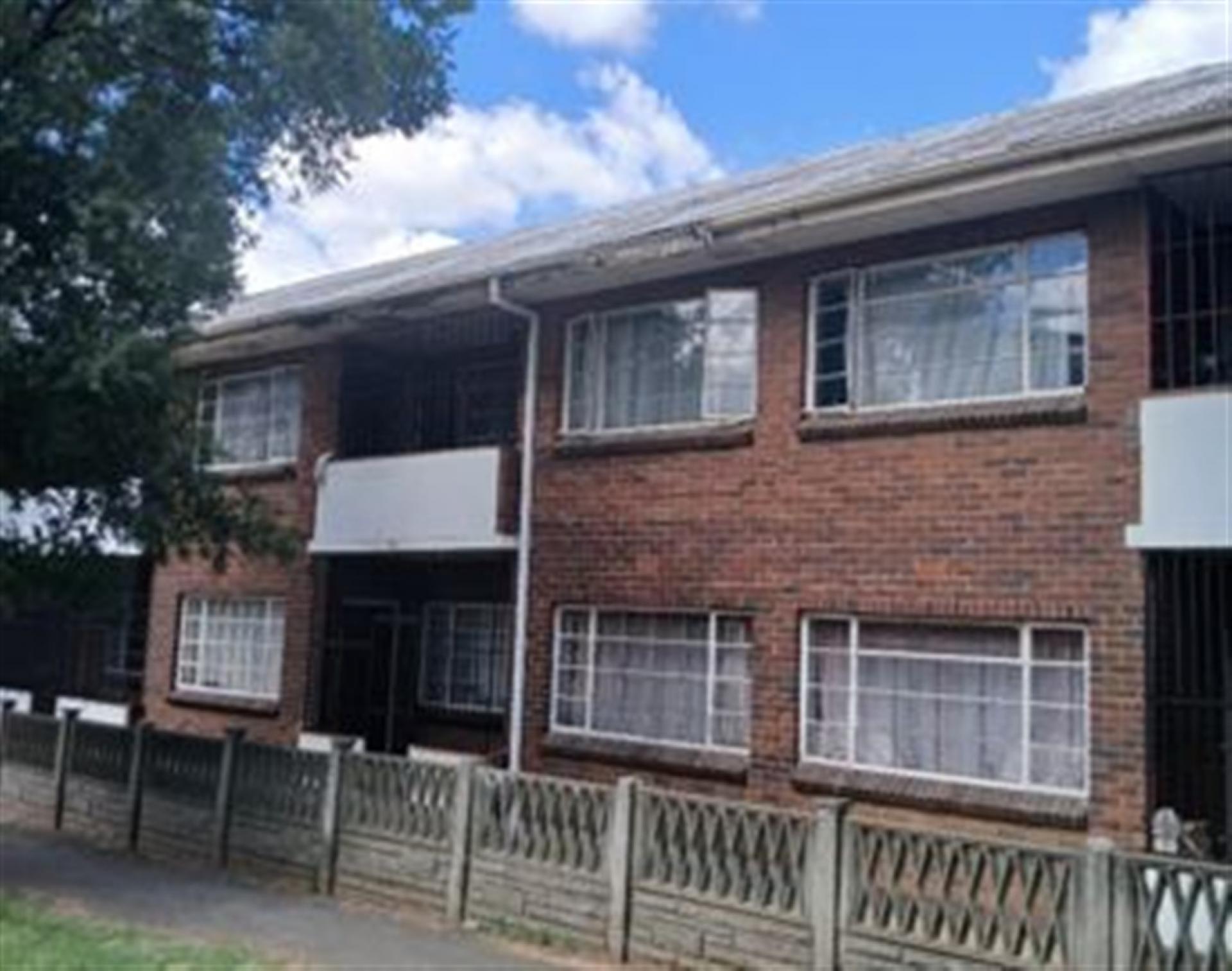 Front View of property in Rosettenville