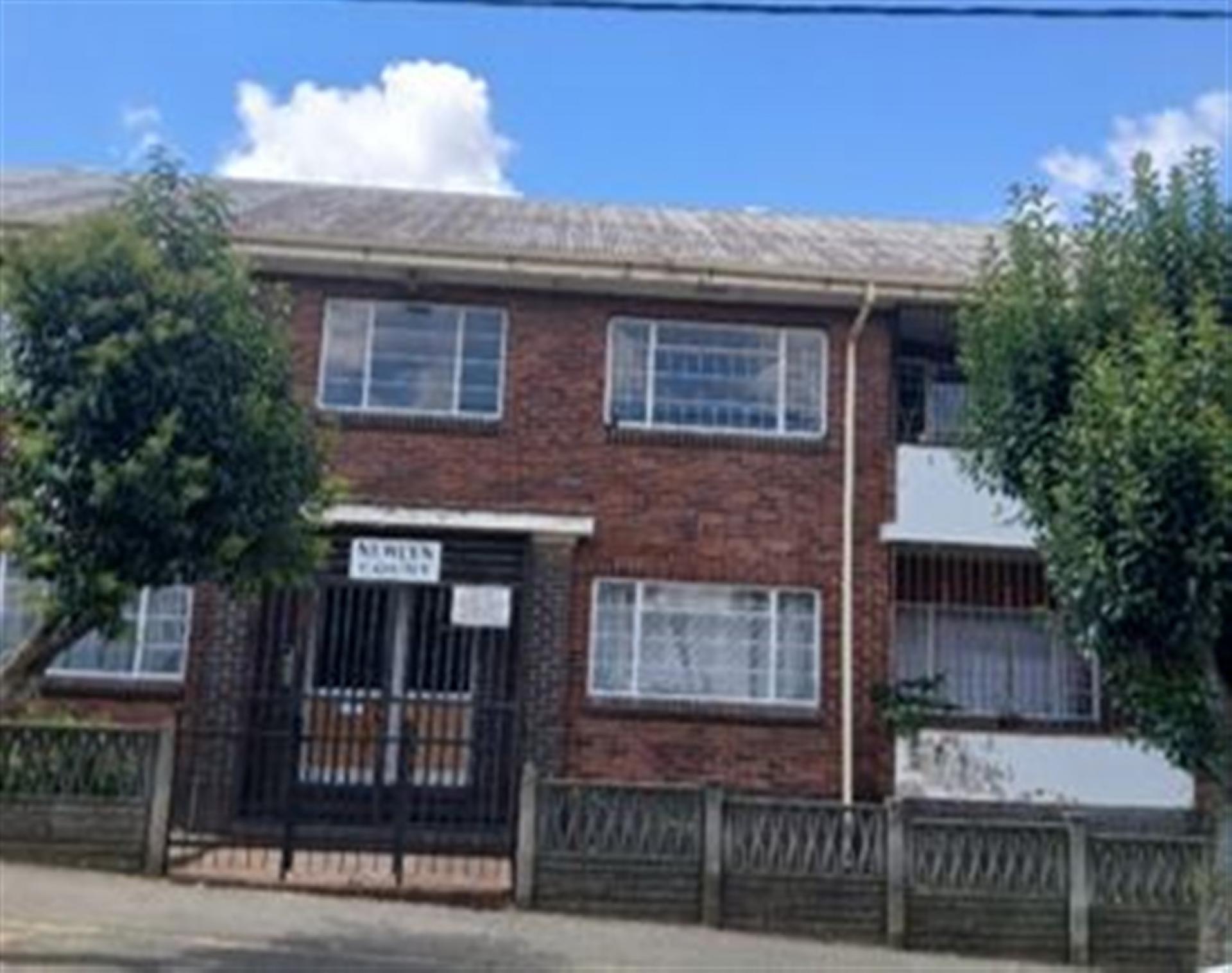 Front View of property in Rosettenville