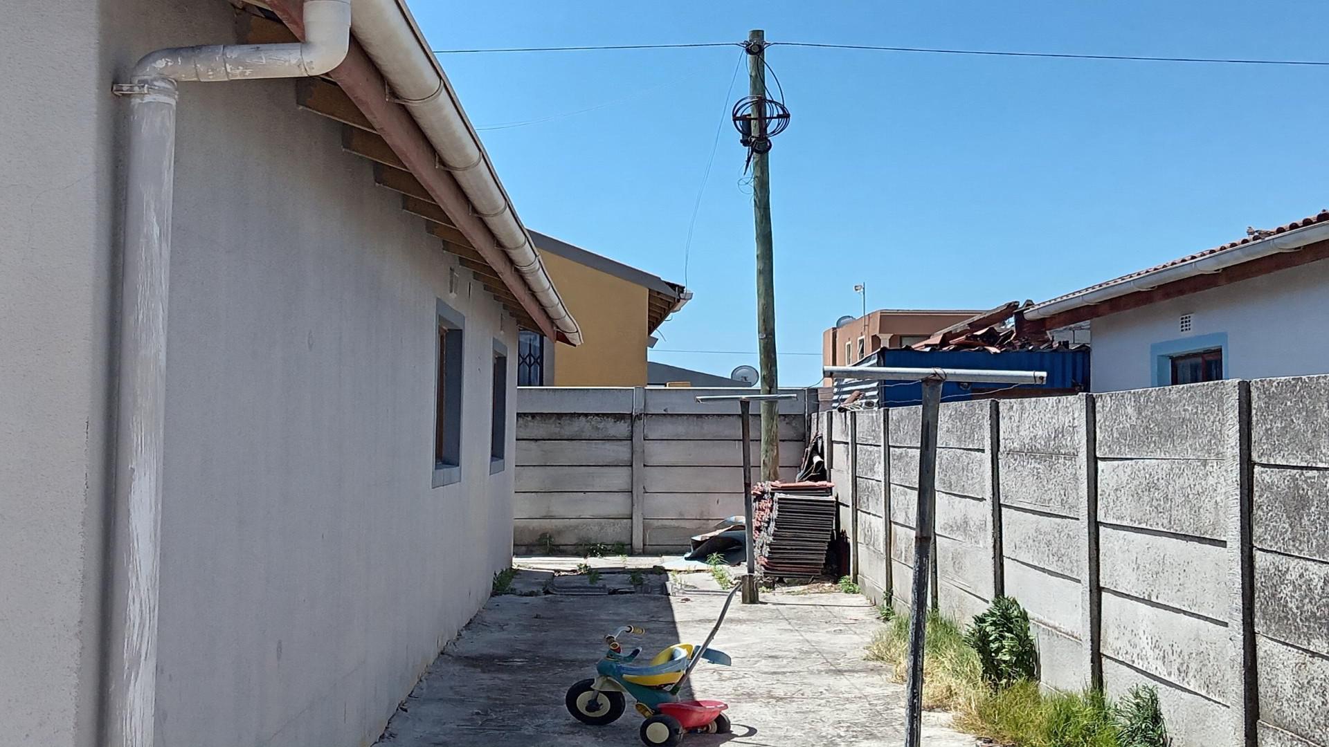 Backyard of property in Khayelitsha