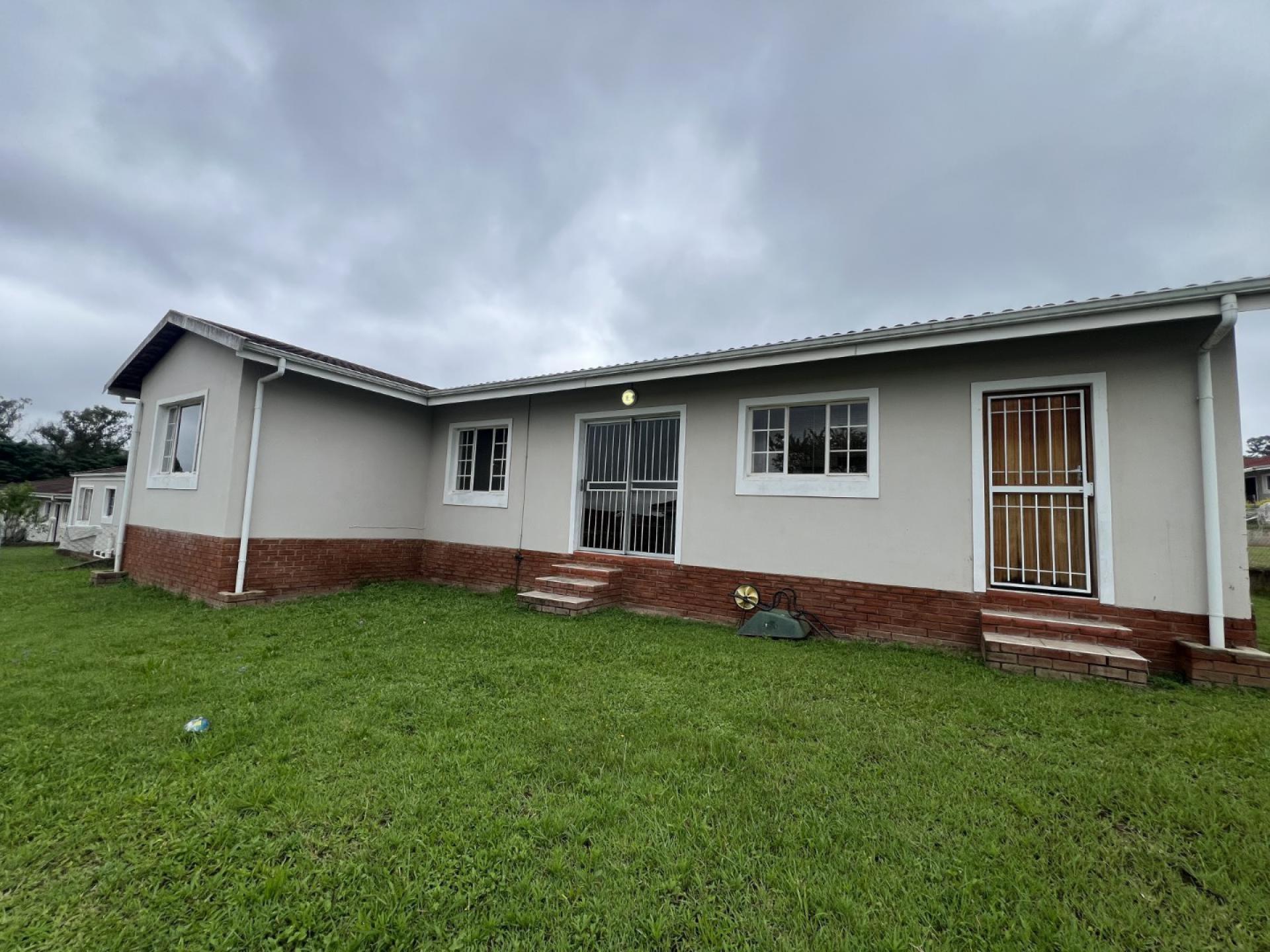 Backyard of property in Lincoln Meade