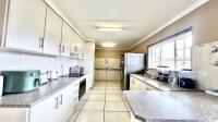 Kitchen - 14 square meters of property in Lincoln Meade
