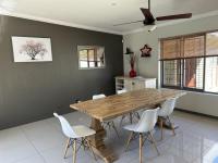 Dining Room of property in Heather Park