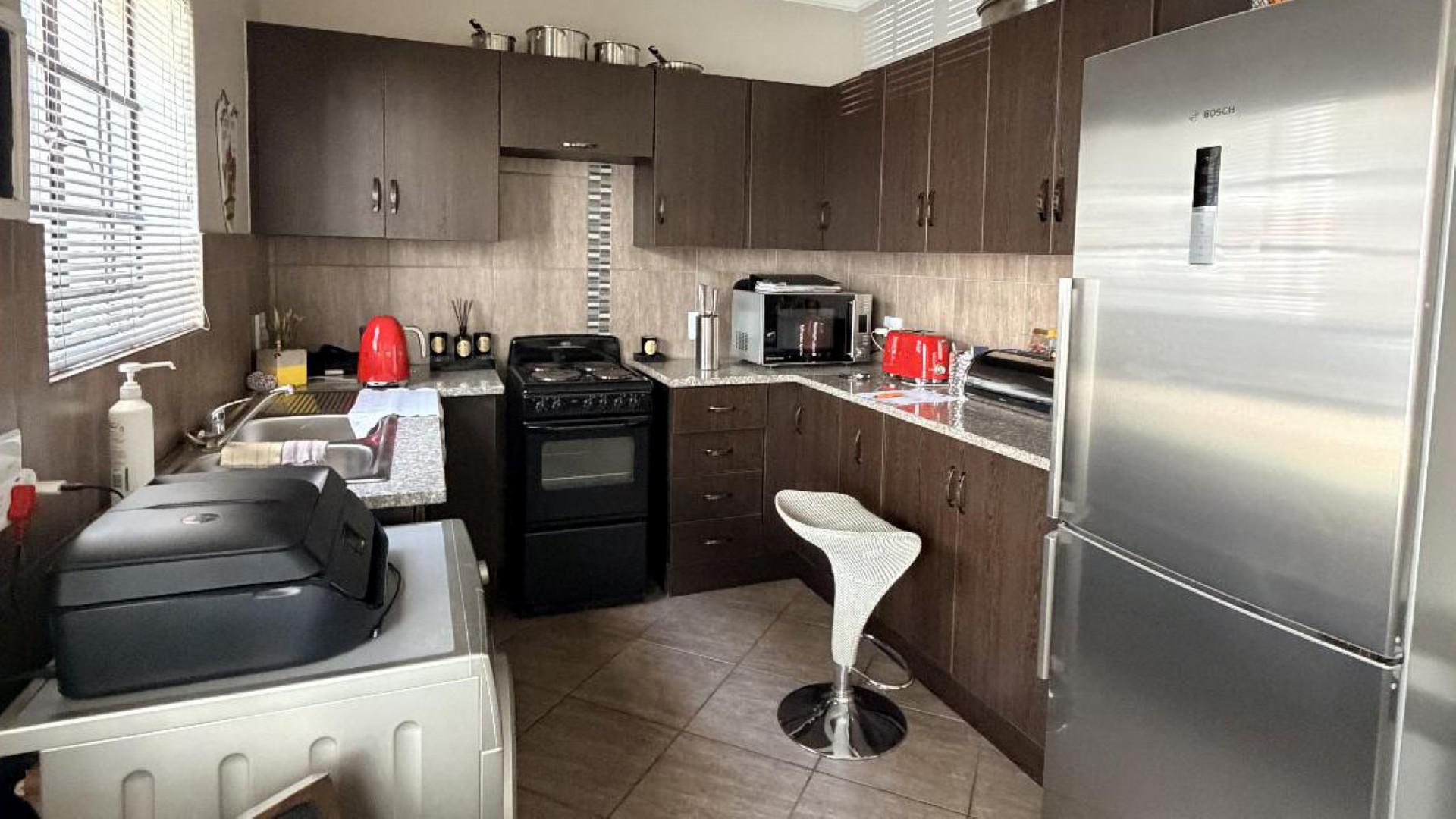 Kitchen of property in Emalahleni (Witbank) 