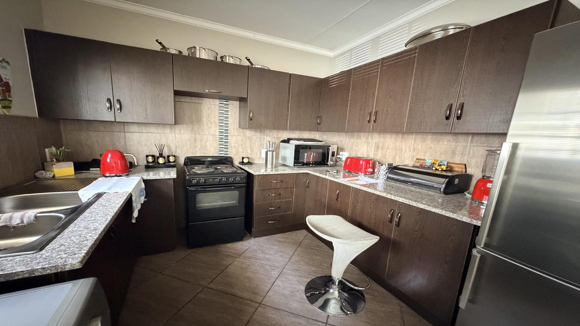 Kitchen of property in Emalahleni (Witbank) 