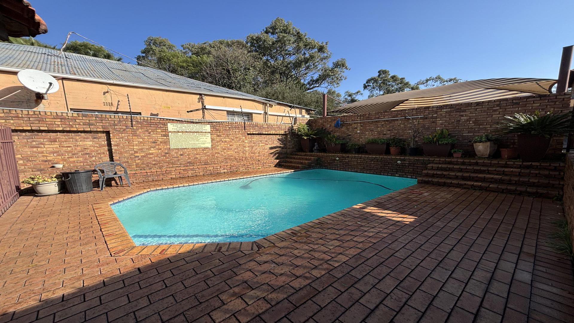 Swimming Pool of property in Norton's Home Estates