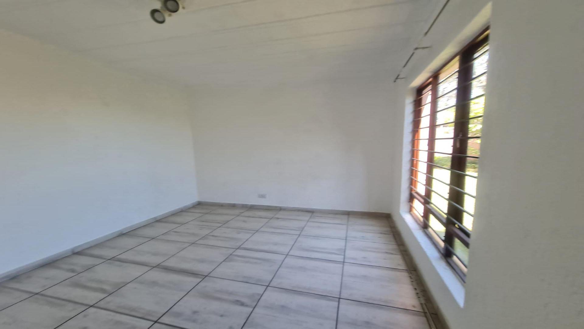 Bed Room 3 of property in Little Falls