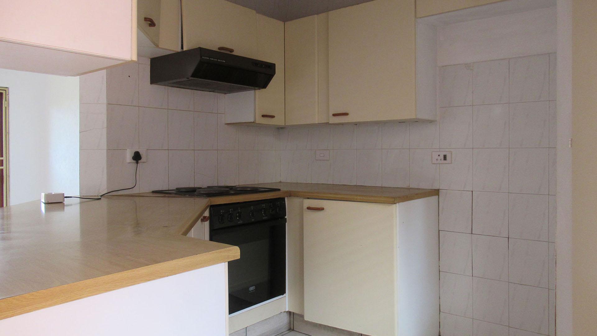Kitchen - 7 square meters of property in Little Falls