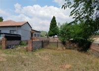Front View of property in Alberton
