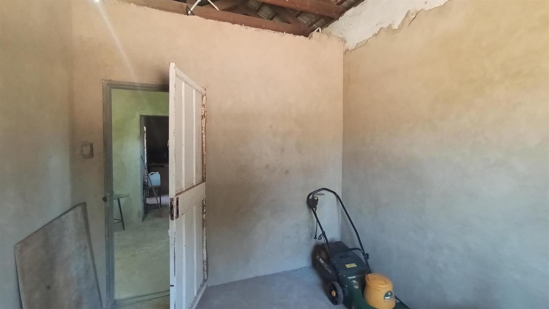 Flatlet - 32 square meters of property in Glenanda