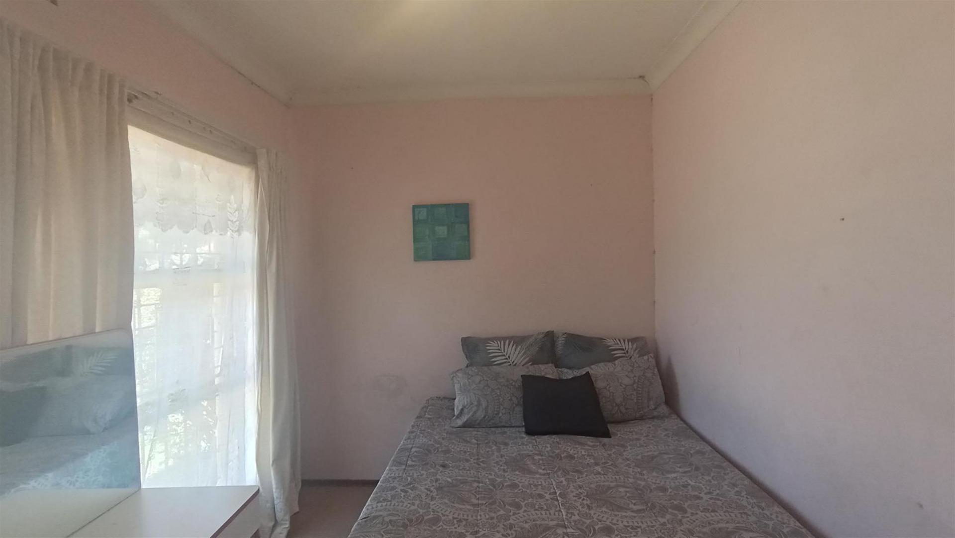 Bed Room 4 of property in Glenanda