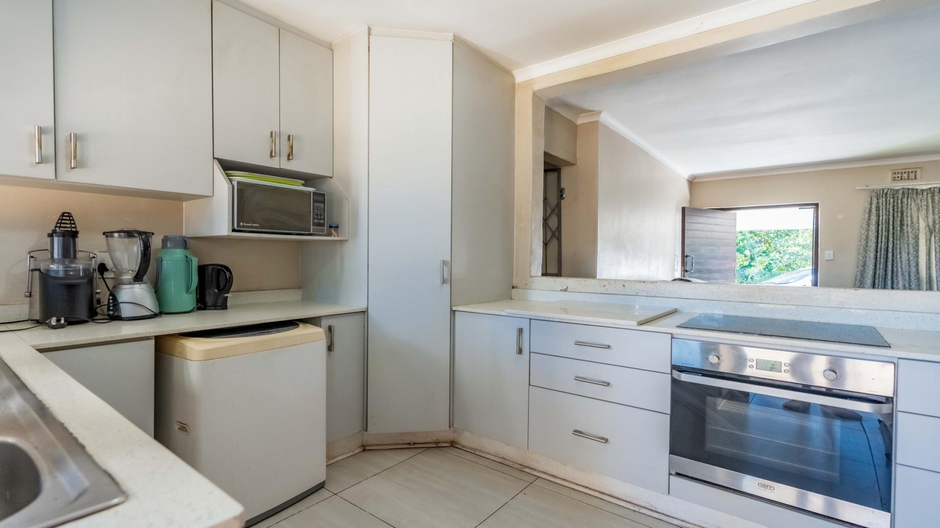Kitchen of property in Berkshire Downs