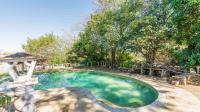 Swimming Pool of property in Berkshire Downs