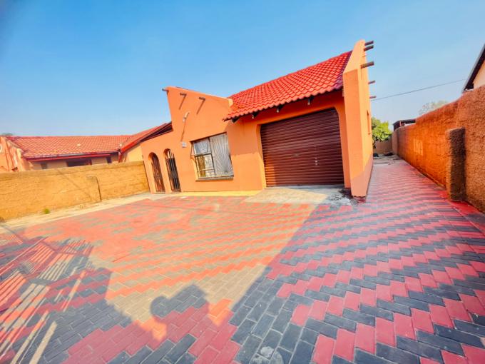 3 Bedroom House for Sale For Sale in Mabopane - MR590856