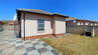 2 Bedroom 1 Bathroom House for Sale for sale in Kirkney