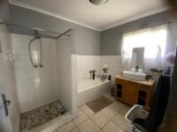 Main Bathroom of property in Vanderbijlpark