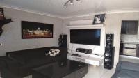 Lounges of property in Esikhawini