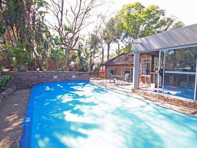 4 Bedroom House for Sale For Sale in Sonheuwel - MR591080