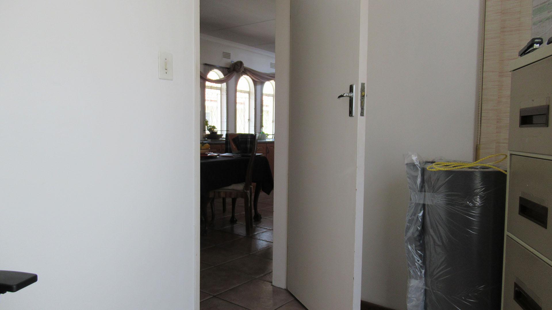 Rooms - 7 square meters of property in Arcon Park