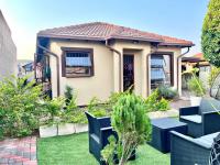 3 Bedroom 2 Bathroom House for Sale for sale in Elandspoort