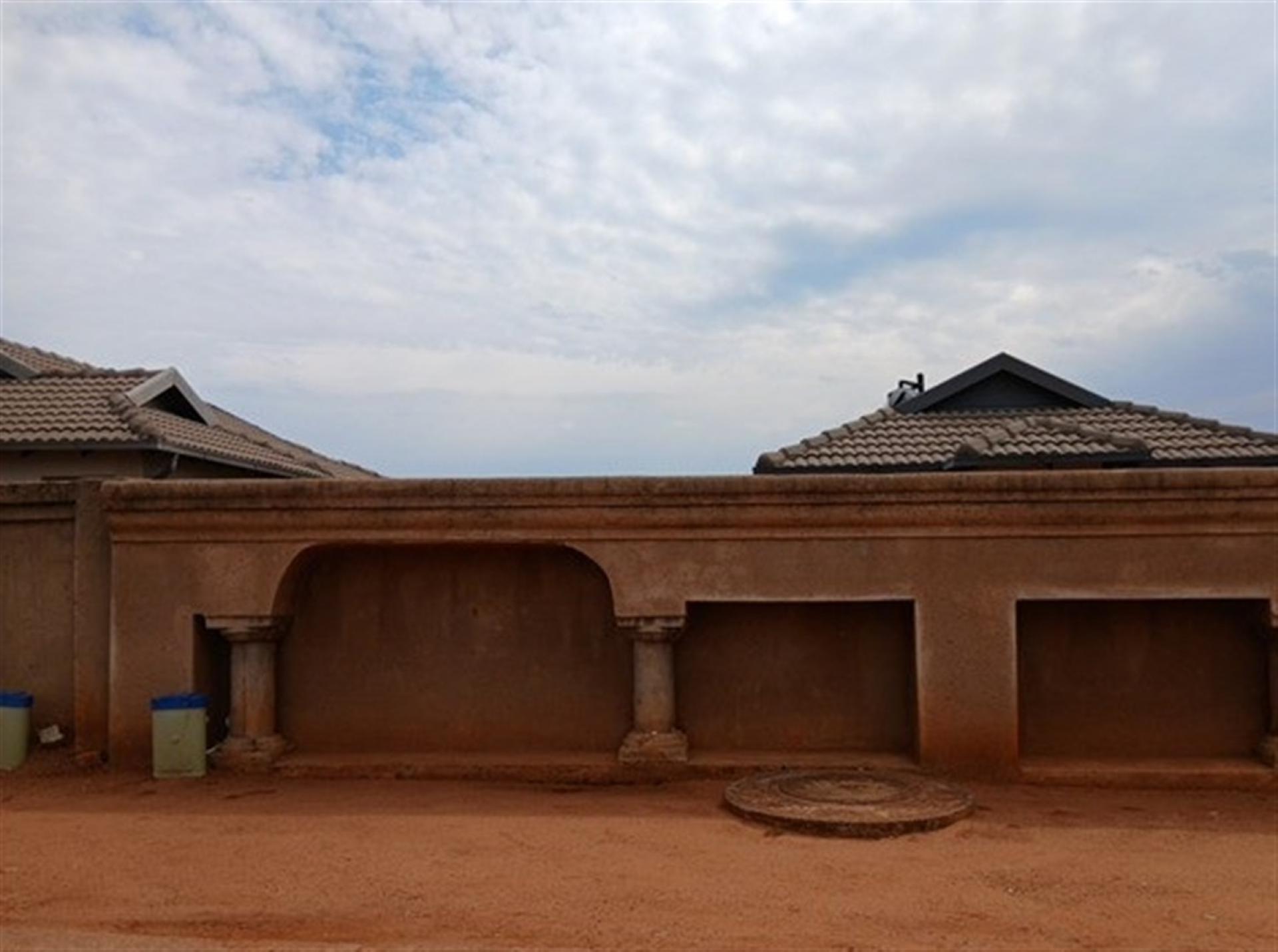 Front View of property in The Orchards