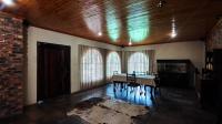 Lounges - 37 square meters of property in Glen Donald A.H