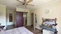 Main Bedroom - 24 square meters of property in Sunward park
