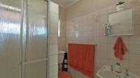 Main Bathroom - 5 square meters of property in Sunward park