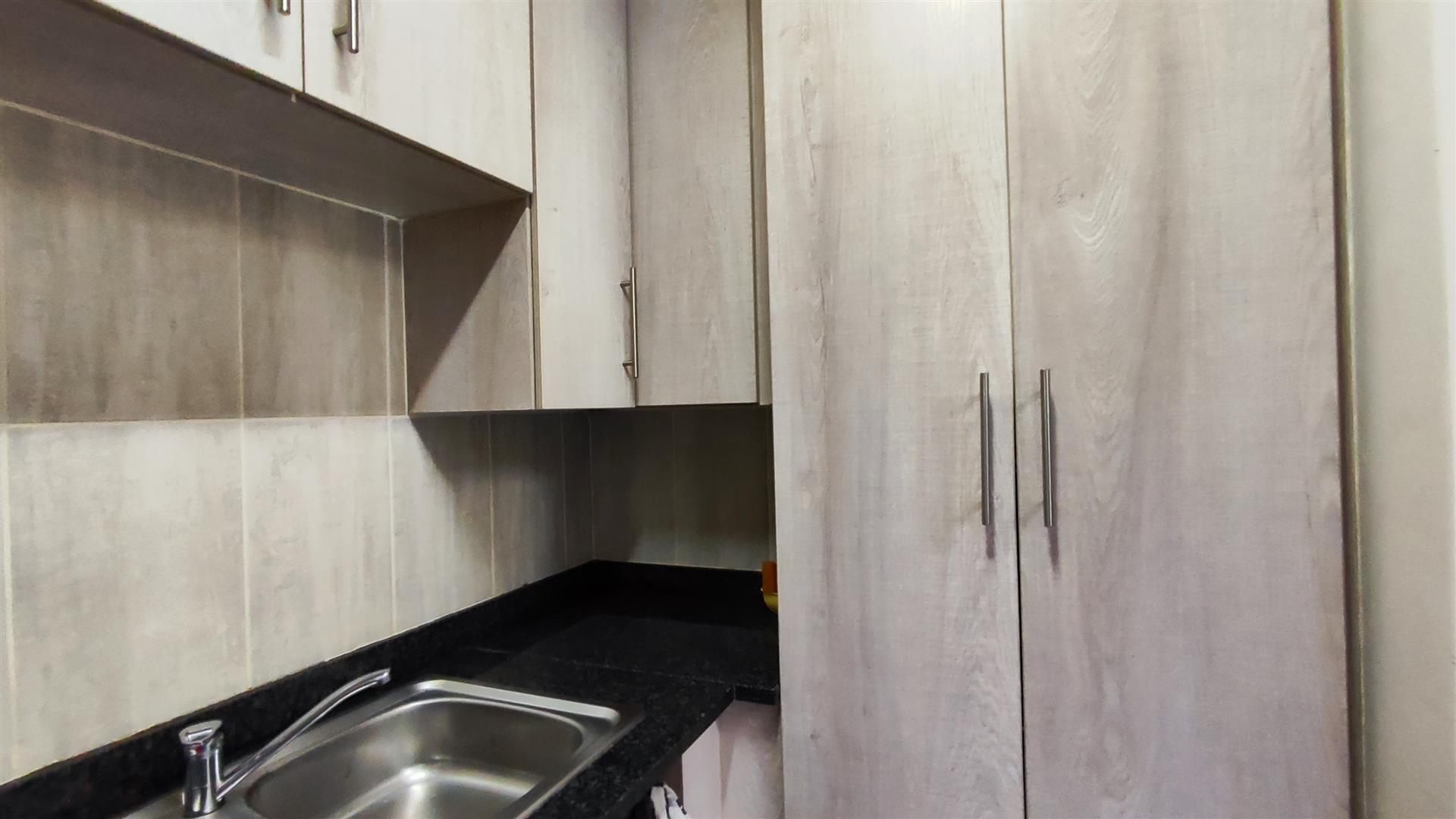 Scullery - 4 square meters of property in Kempton Park AH