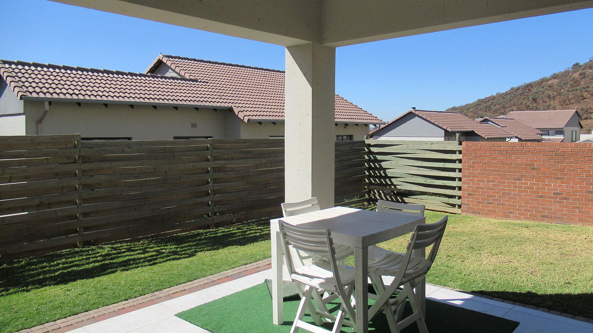 Patio - 17 square meters of property in Amorosa