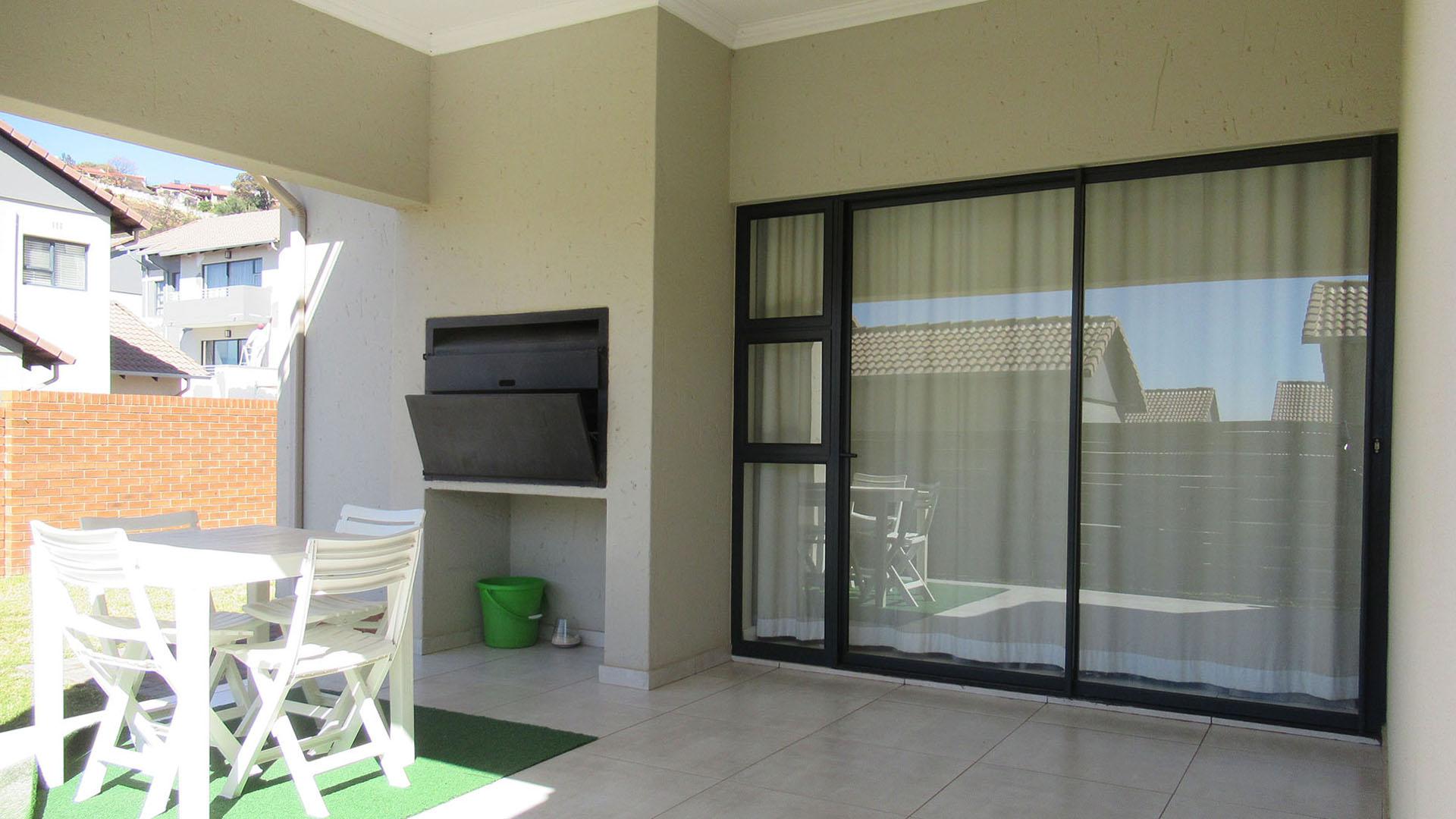 Patio - 17 square meters of property in Amorosa