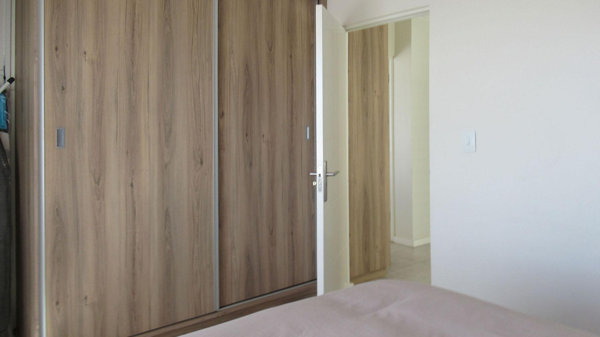 Bed Room 3 - 14 square meters of property in Amorosa