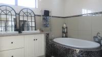 Main Bathroom - 20 square meters of property in Krugersdorp