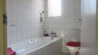 Main Bathroom - 5 square meters of property in Glenmarais (Glen Marais)