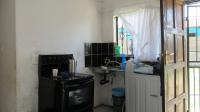 Kitchen - 8 square meters of property in Lenasia South