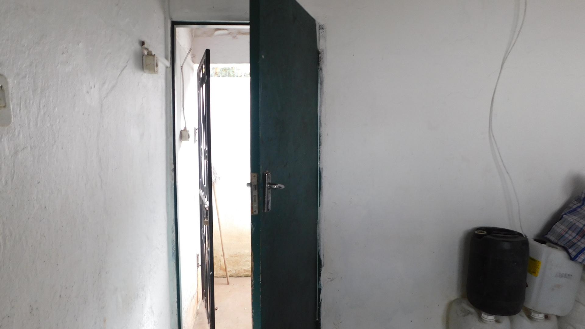 Staff Room - 9 square meters of property in Umbilo 