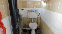 Staff Bathroom - 2 square meters of property in Umbilo 