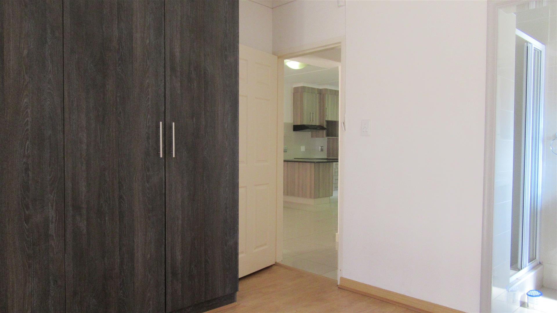 Main Bedroom - 14 square meters of property in Fairleads