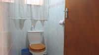 Bathroom 1 - 7 square meters of property in Brenthurst