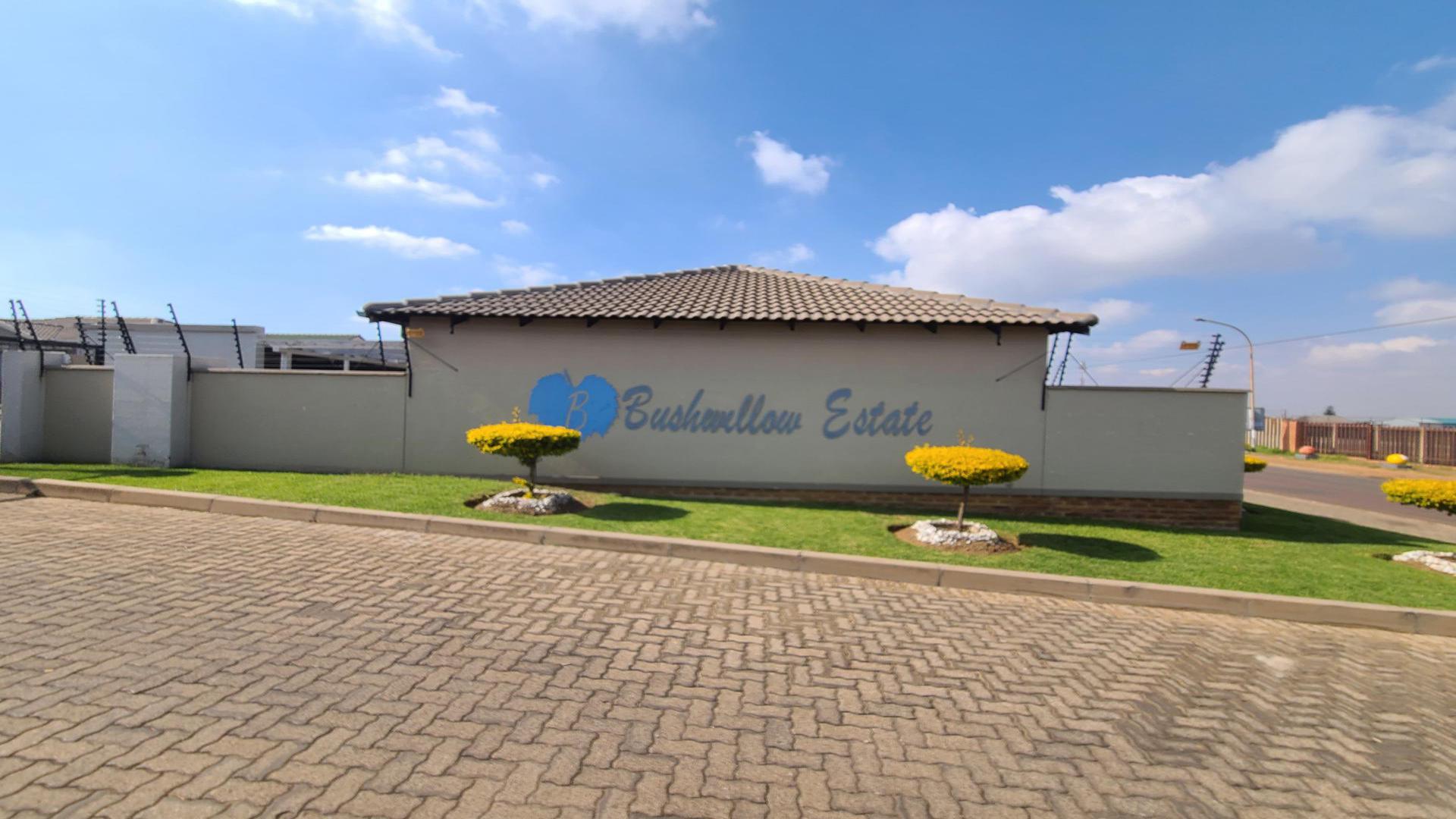 Front View of property in Emalahleni (Witbank) 