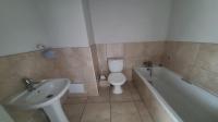 Bathroom 1 of property in Emalahleni (Witbank) 