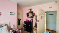 Bed Room 2 - 9 square meters of property in Esther Park