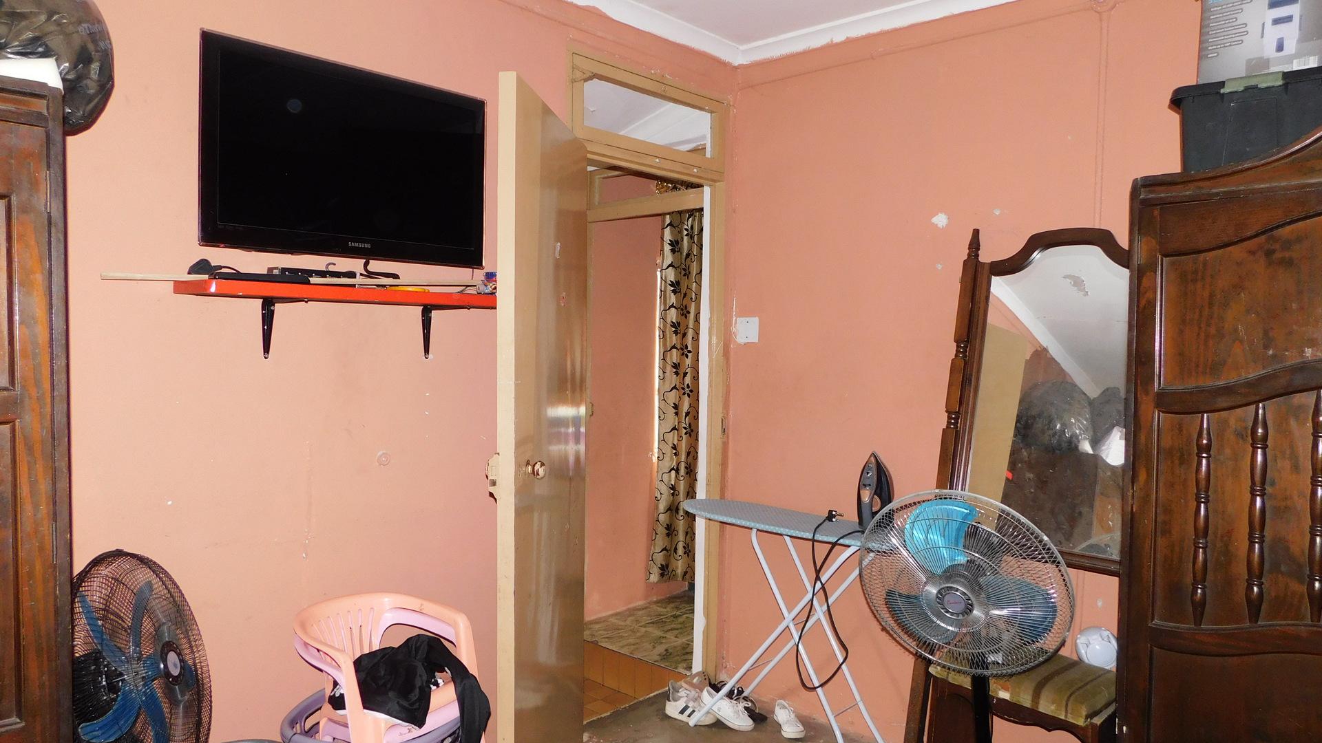 Main Bedroom - 15 square meters of property in Moorton