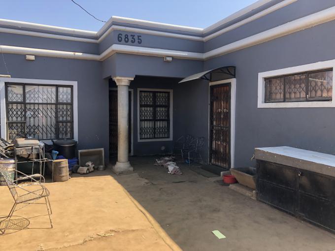 3 Bedroom House for Sale For Sale in Tshepisong - MR591796
