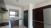 Kitchen - 13 square meters of property in Fourways